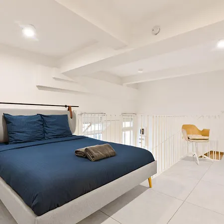 Mezzanine Des Invalides *