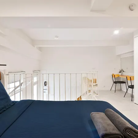 Mezzanine Des Invalides *